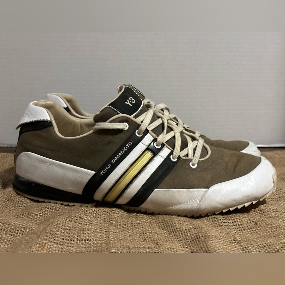 Y3 Olive Sprint trainers - Men’s Size 11 - gently worn